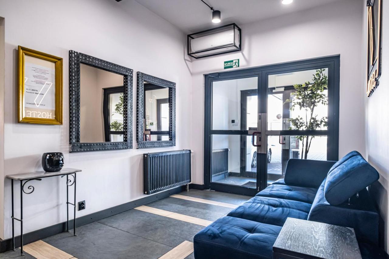 Vola Hostel 华沙 外观 照片