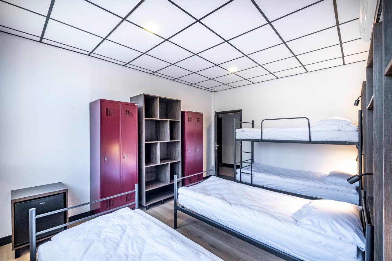 Vola Hostel 华沙 外观 照片