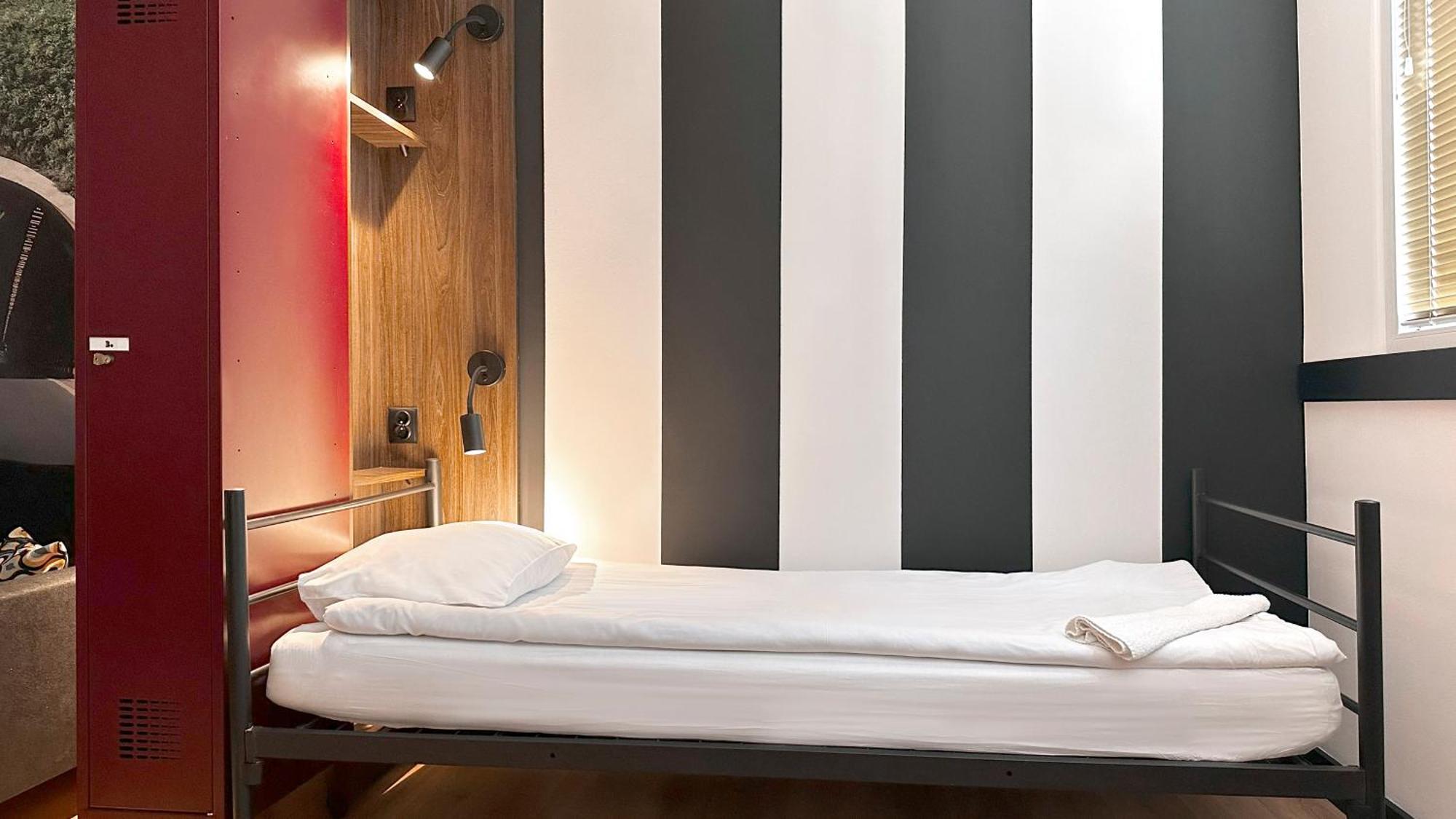 Vola Hostel 华沙 外观 照片