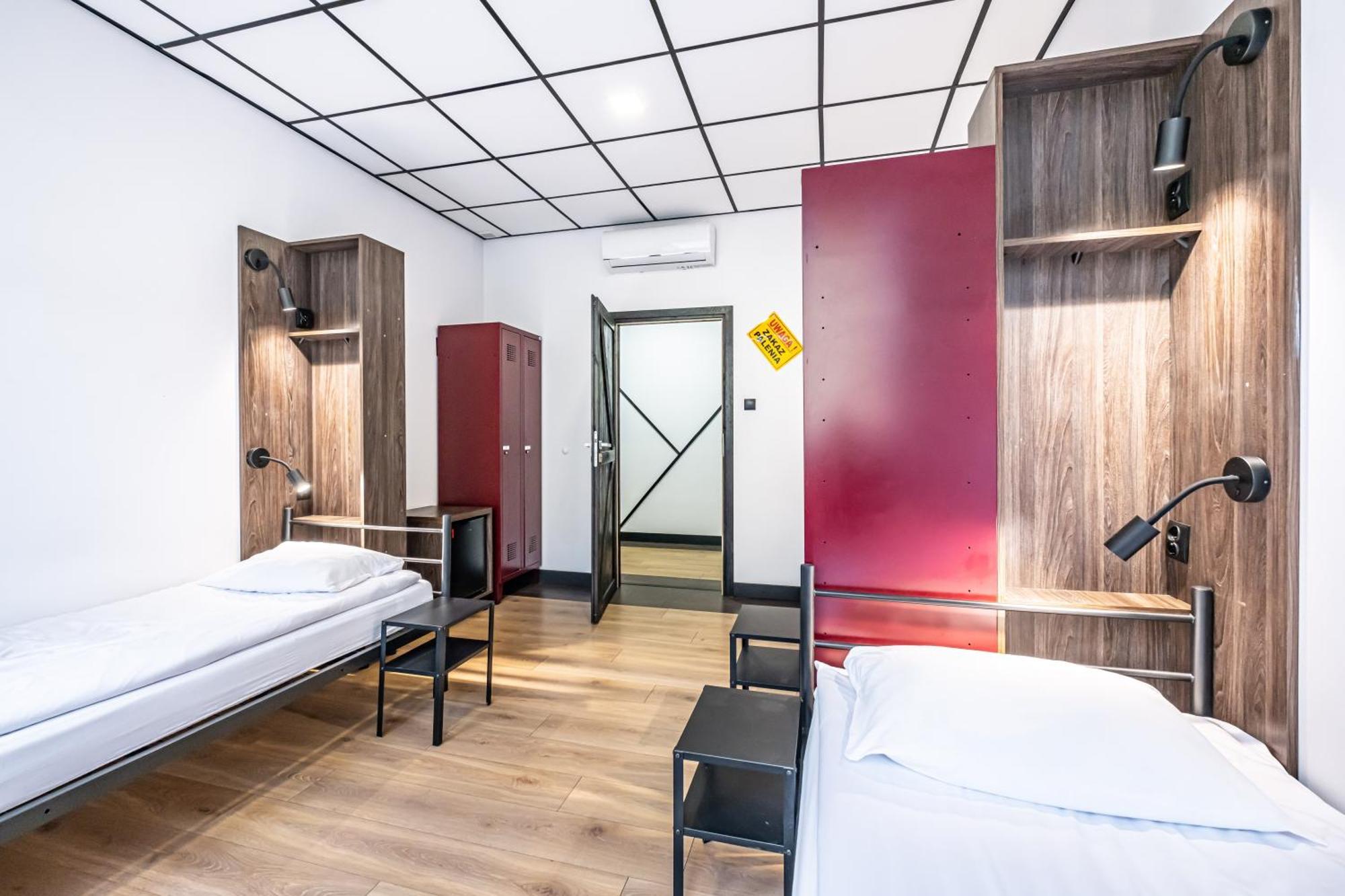Vola Hostel 华沙 外观 照片