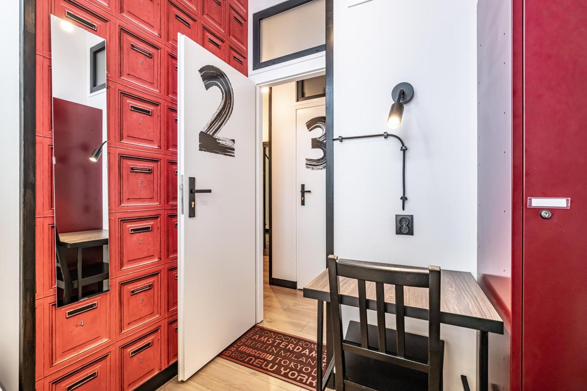 Vola Hostel 华沙 外观 照片
