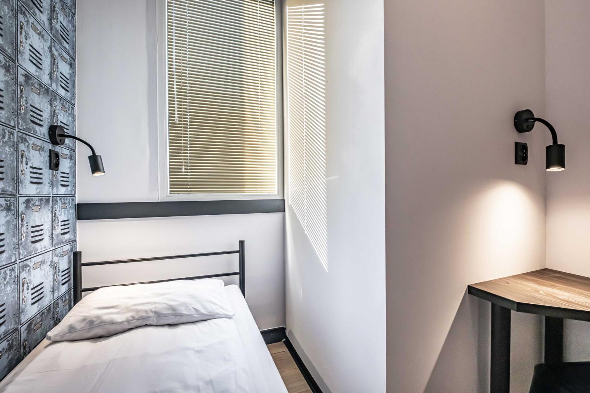 Vola Hostel 华沙 外观 照片