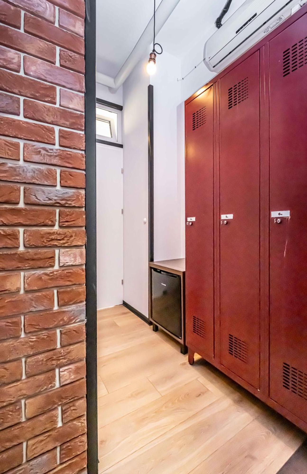 Vola Hostel 华沙 外观 照片